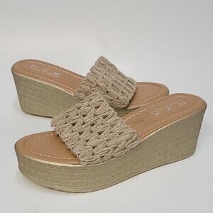 RZX Wedge Sandal Size 39 Boho Faux Espadrille Super Lightweight Summer Shoe Gold